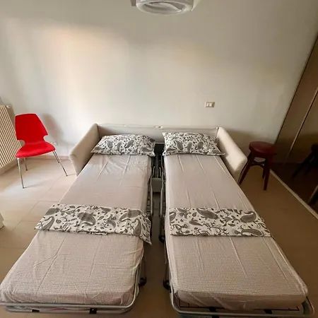 דירה Lovely Sunny מנטון